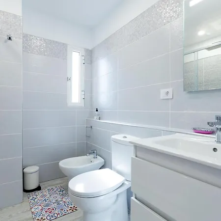 Lejlighed 3d. Brand New Flat In Playa Americas Playa de las Américas