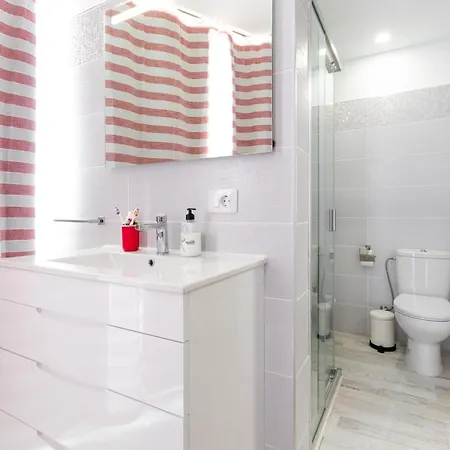 3d. Brand New Flat In Playa Americas