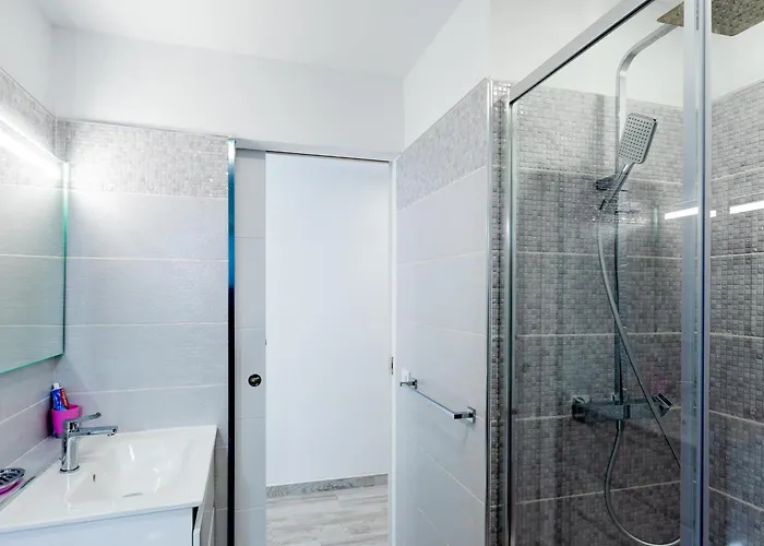 3d. Brand New Flat In Playa Americas * Playa de las Americas (Tenerife)